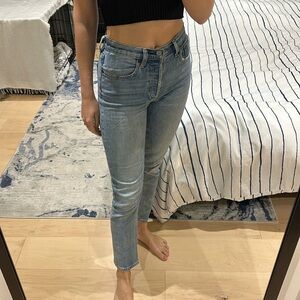 Aritzia DENIM FORUM yoko high rise slim jeans